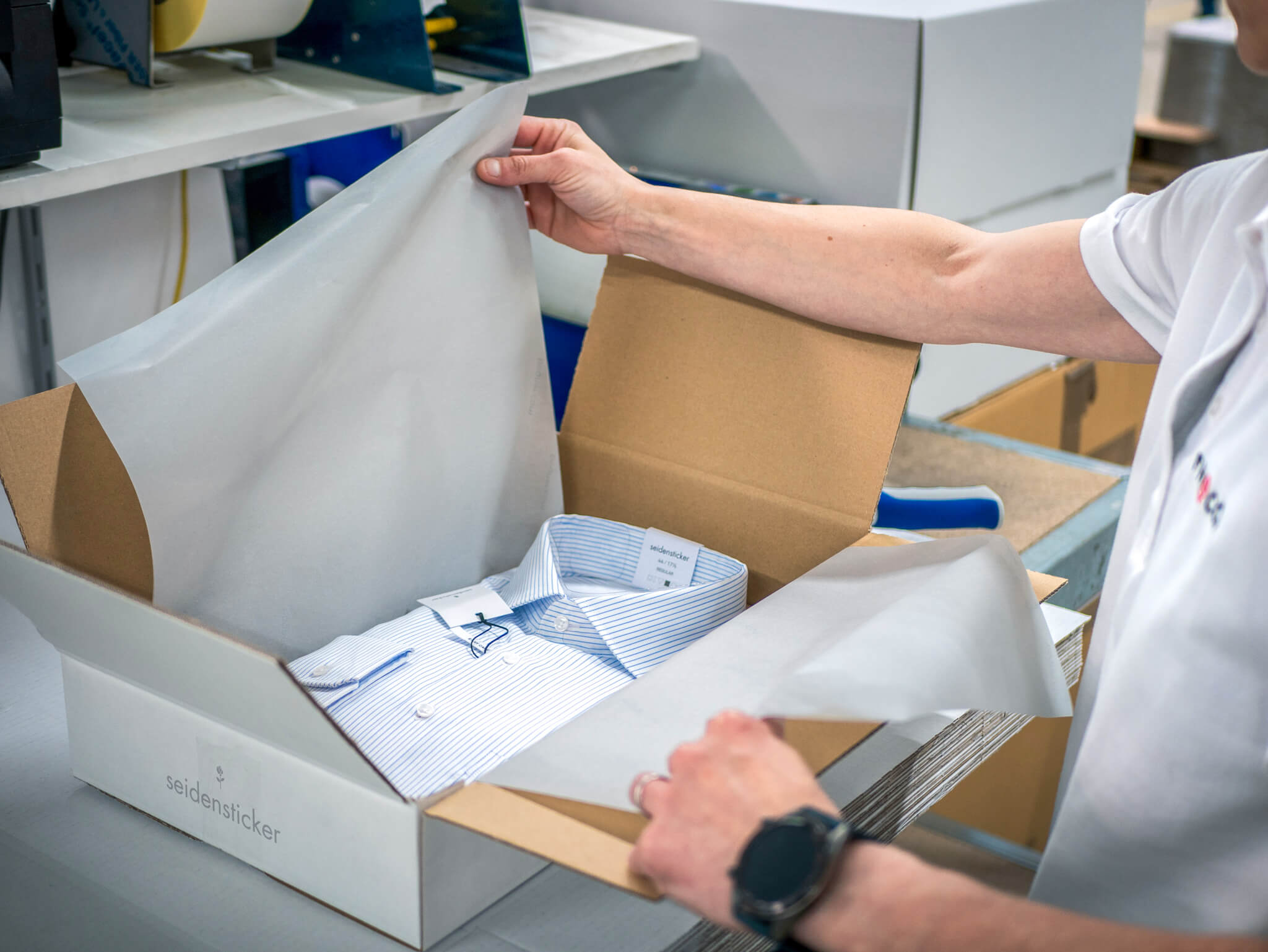 FineCom Logistik & Fulfillment Verpackung FineCom Logistik & Fulfillment Verpackung
